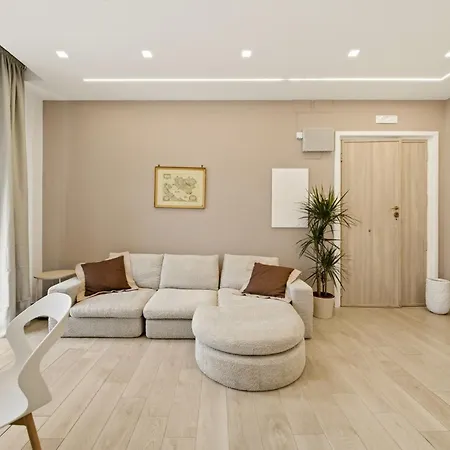 Alpha Domus 15 Apartment Naples