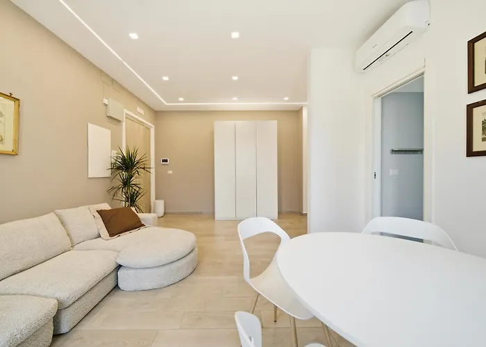 Alpha Domus 15 Neapel